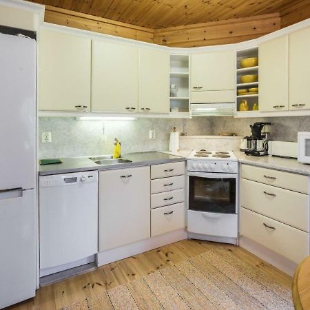 Holiday Home Lemmenlaakso By Interhome Äkäslompolo Eksteriør bilde